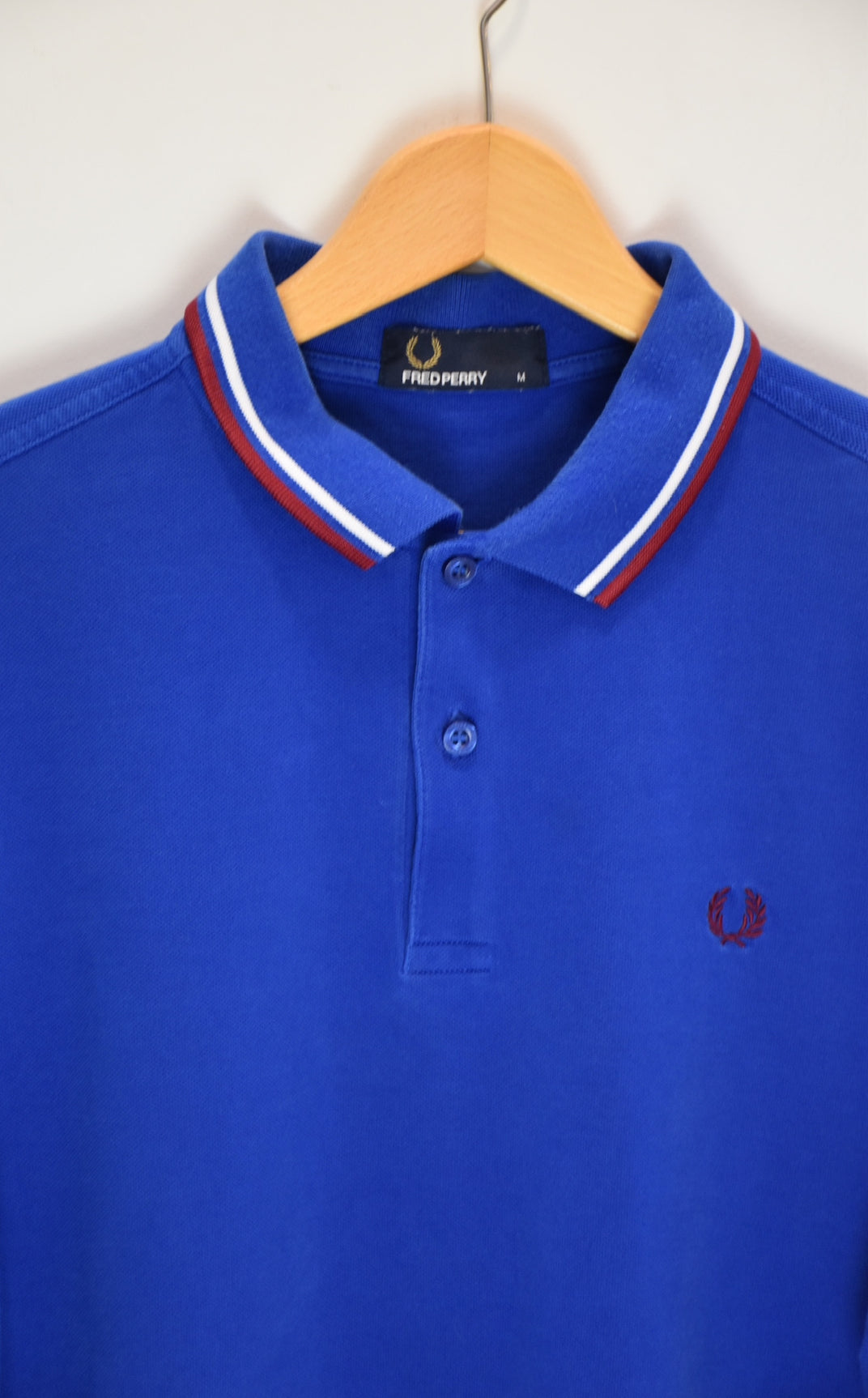 Polo azul Fred Perry.